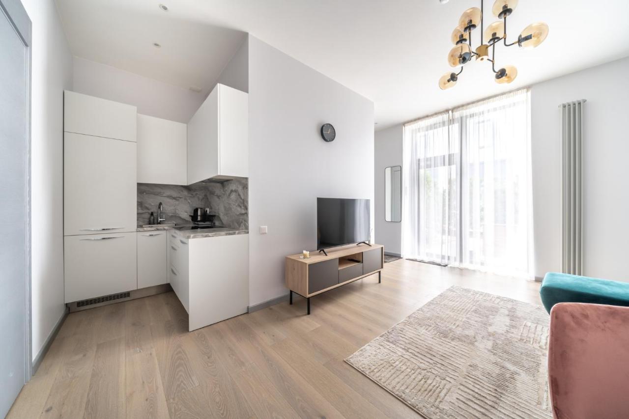 New Comfortable 2 Bedroom Cottage W/Big Terrace Jūrkalne エクステリア 写真