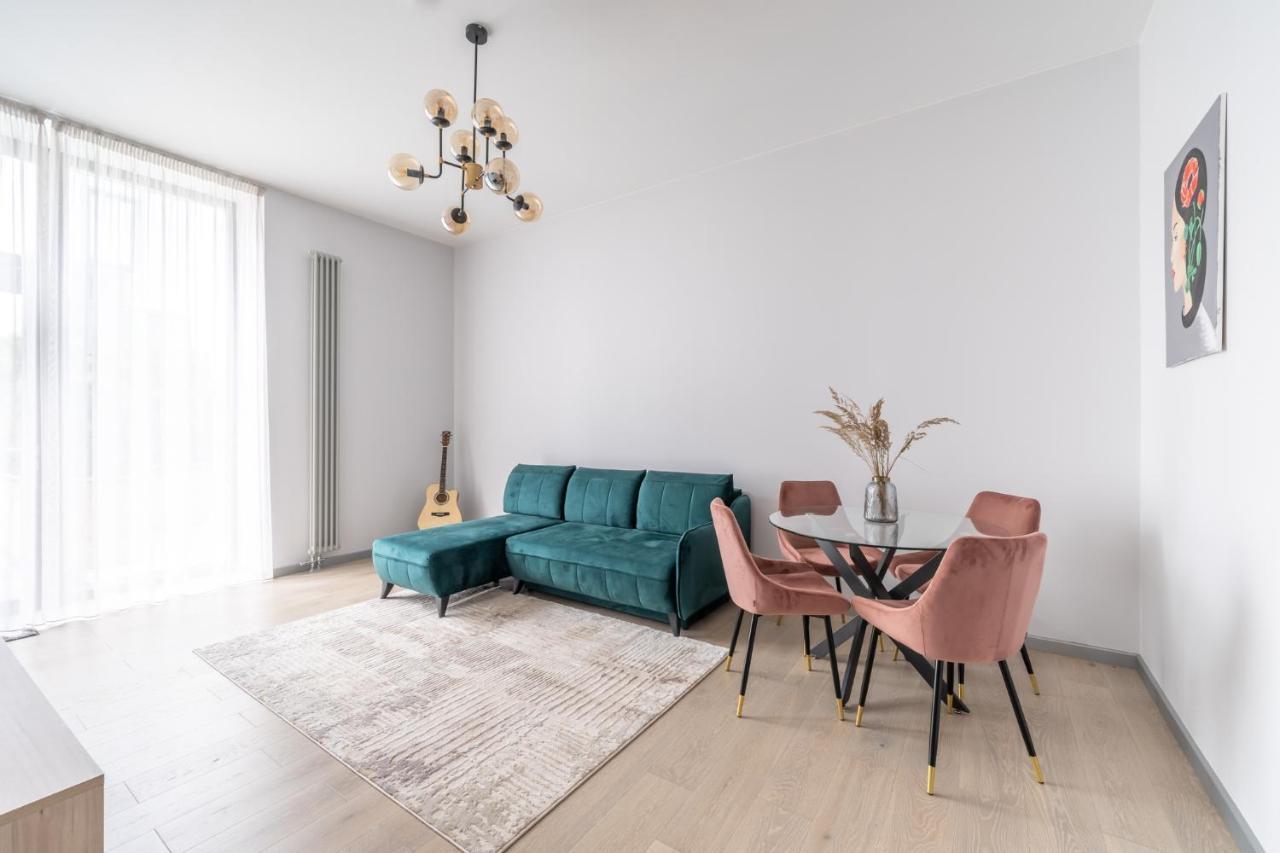New Comfortable 2 Bedroom Cottage W/Big Terrace Jūrkalne エクステリア 写真